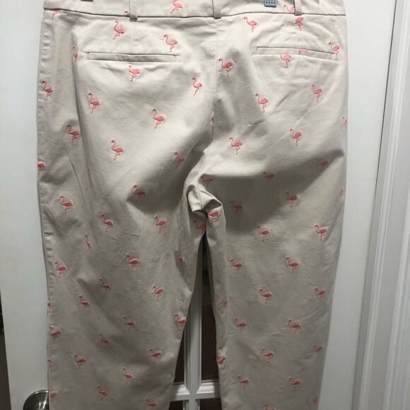 Talbots Signature Khaki Flamingo Capris. Size 10P - Picture 2 of 6